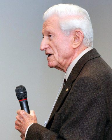 Gene Amdahl speaking in 2008